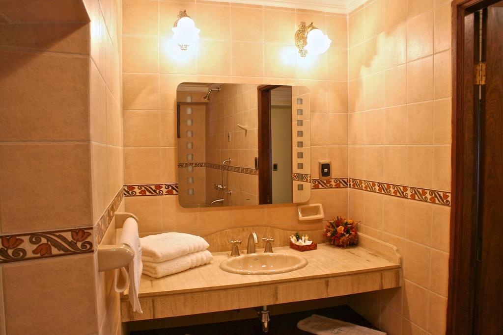 San Marino Royal Hotel Sucre Eksteriør bilde