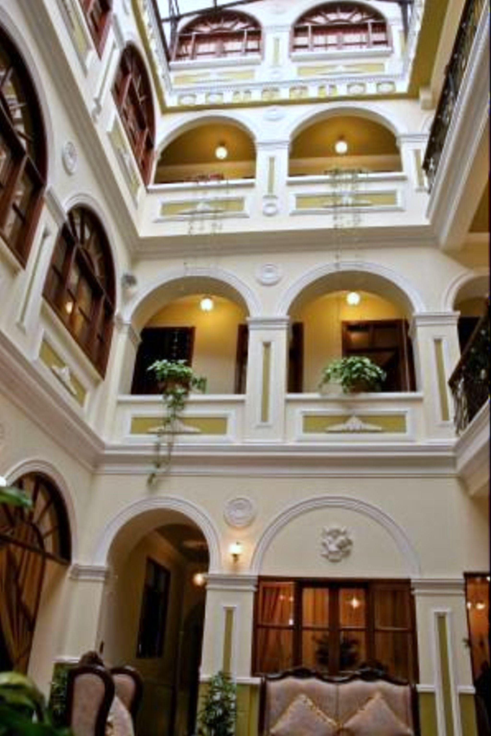 San Marino Royal Hotel Sucre Eksteriør bilde