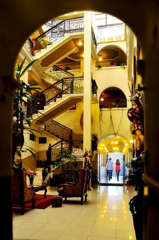 San Marino Royal Hotel Sucre Eksteriør bilde