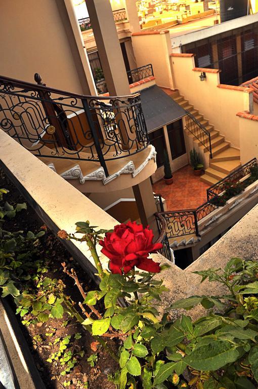 San Marino Royal Hotel Sucre Eksteriør bilde