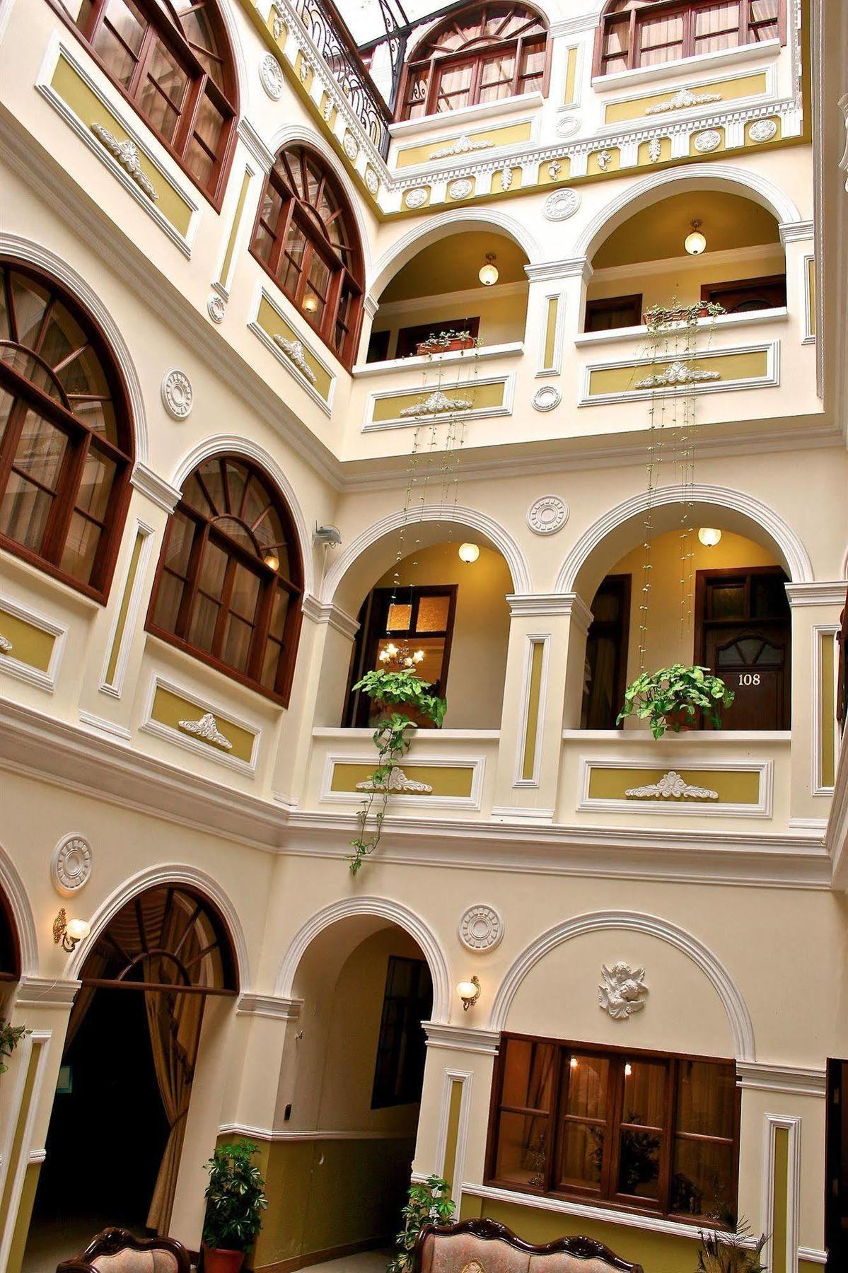 San Marino Royal Hotel Sucre Eksteriør bilde